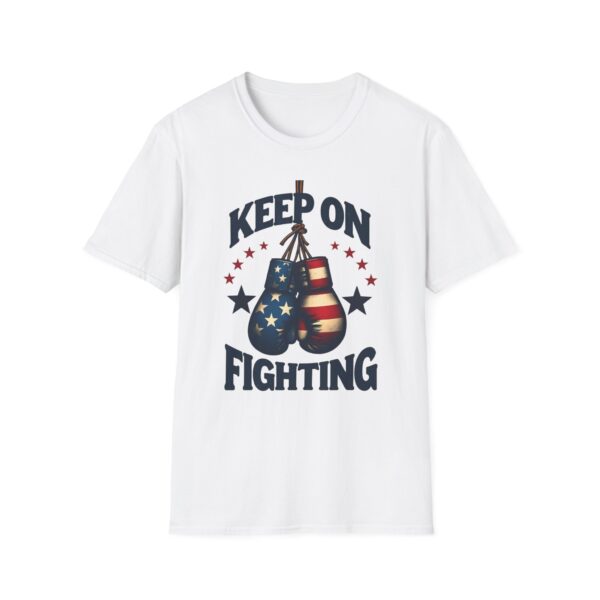 Vintage Look Boxing Gloves Keep On Fighting Patriotic T-Shirt USA Stars Stripes