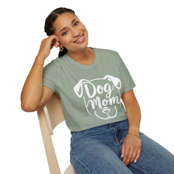 8279560512439989362_2048.jpeg Cute Dog Mom Graphic T-Shirt - Minimalist Pet Lover Apparel